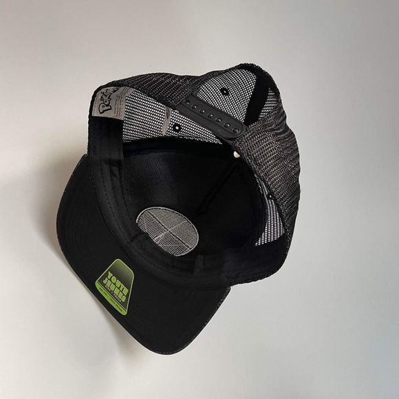 Pokemon Pokeball Emblem Trucker Snapback Kids Hat - Picture 10 of 12